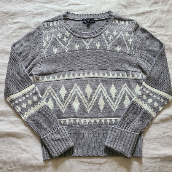 Knit Set Fashion Collection Women's Winter Holiday Grey Knit Sweater - Picture 8 of 14